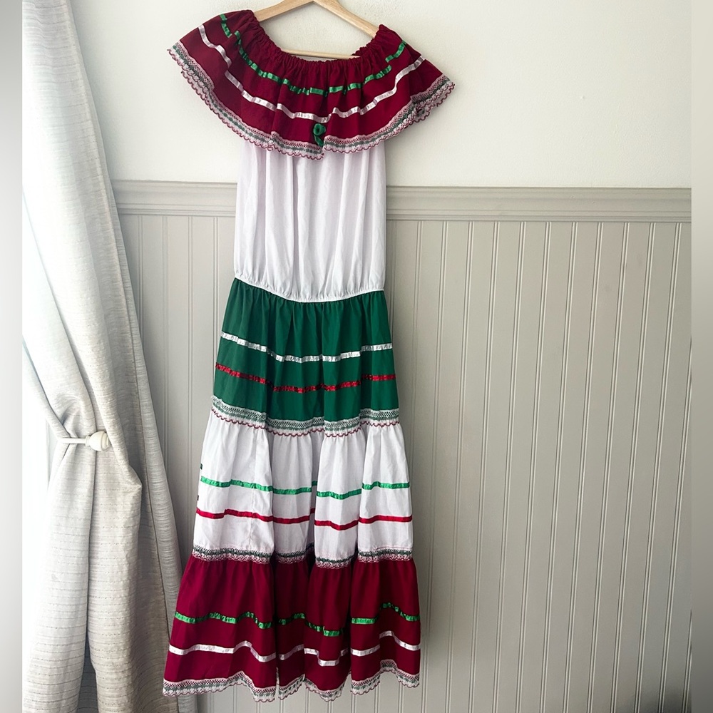 Mexican Folklorico Off-Shoulder Maxi Dress One Size